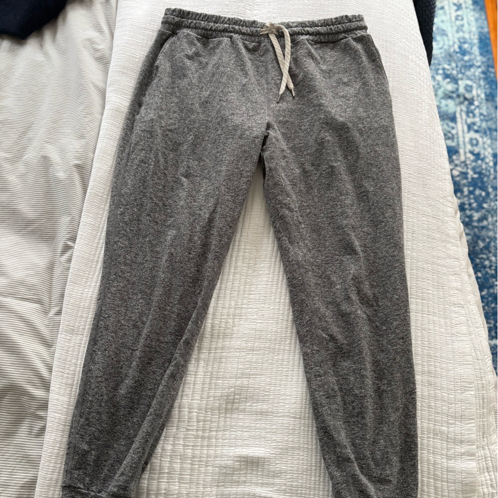 Grey vuori performance joggers